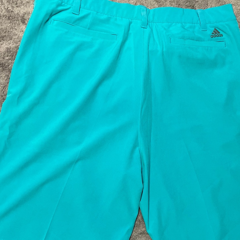 Men’s Adidas Golf Shorts 36” Waist. Never worn